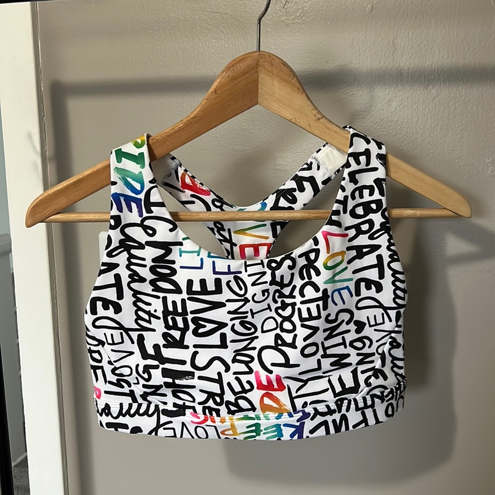 Like New - Athleta PRIDE Medium D-DD Sports Bra